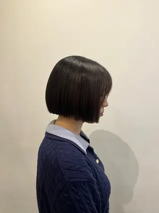 ショート マアヤ/ハイトーン /ハイレイヤーのヘアスタイル