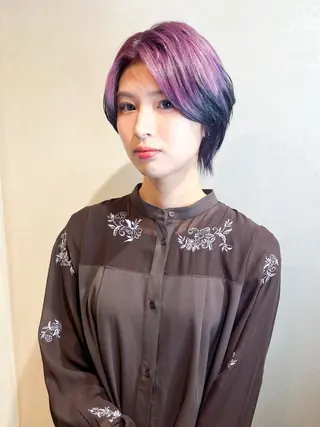 ショート カラー Aya/四条烏丸/ インナーカラーのヘアスタイル
