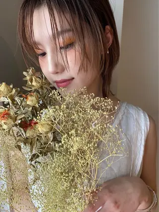 ミディアム 縮毛矯正/アレンジ FACE。ゆのんのヘアスタイル