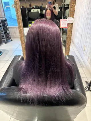 セミロング 鶴谷 麻衣のヘアスタイル