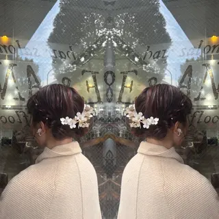 ミディアム ヘアアレンジ 💎ハイトーン/艶 カラー モエカ💎のヘアスタイル