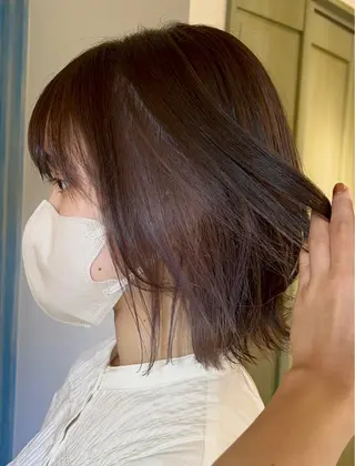 ショート よこもり あいのヘアスタイル