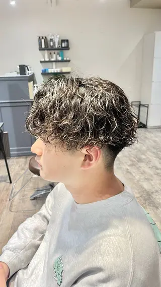 パーマ メンズ 大人男子の メンズパーマのヘアスタイル
