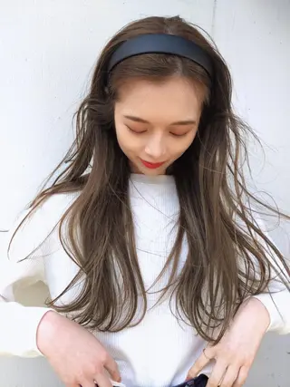 ロング カラー 遠藤 眞実のヘアスタイル