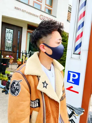 ショート パーマ メンズ 二本木 秀成のヘアスタイル