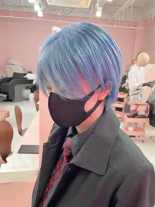 ショート カラー ☦️派手髪∔シャギー 🐺SEKIKAWAのヘアスタイル