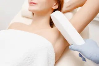 ミディアム カラー パーマ ヘアアレンジ メンズ キッズ ネイル マツエク・マツパ Chloe-クロエ- 脱毛/フェイシャルのエステ・リラクイメージ