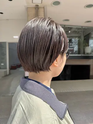 ショート カラー KOHNO ナチュラルデザインのヘアスタイル