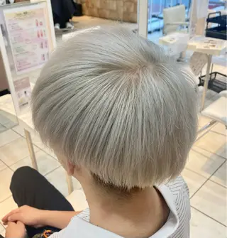 ミディアム カラー メンズ メンズ😎モテヘア ♠️しおり♠️のヘアスタイル