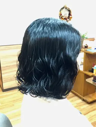 ミディアム パーマ Annon プライベートサロンのヘアスタイル