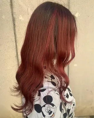 ロング SEAM アキホのヘアスタイル