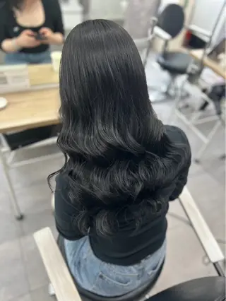 ロング ハイトーンアレンジ 🦋🥀Shuriのヘアスタイル