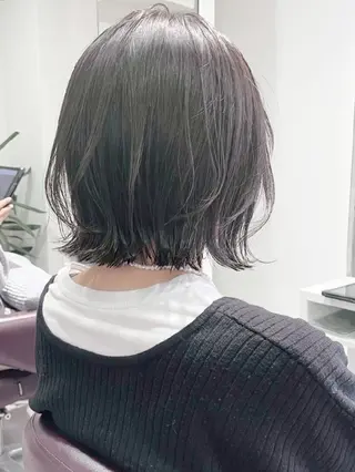 カラー コト ネのヘアスタイル