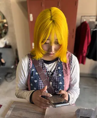 ミディアム カラー 🧡梅田ハイトーン カラー🧡runaのヘアスタイル