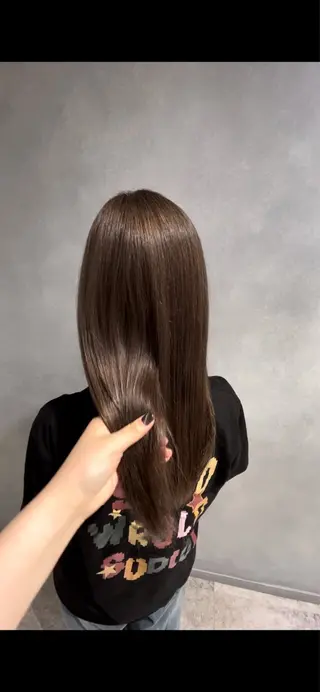 カラー YURA【髪質改善 /韓国レイヤー】のヘアスタイル