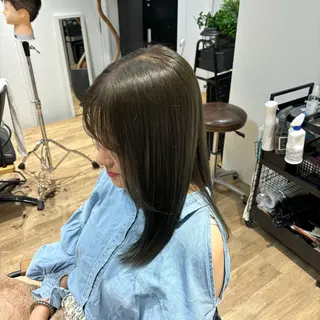 ミディアム カラー 柳原 沙耶のヘアスタイル