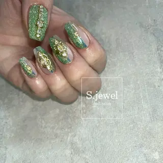 ネイル S. JEWELのネイルデザイン