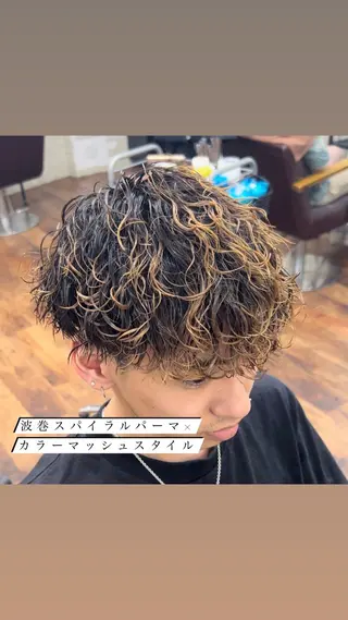 パーマ メンズ Rikito .のヘアスタイル