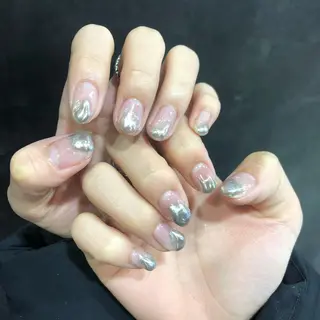 ネイル TSUNA 🌙 Lim 五反田のマツエク・マツパデザイン