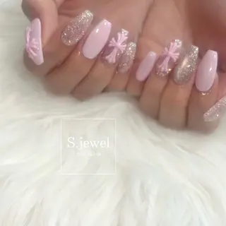 ネイル S. JEWELのネイルデザイン