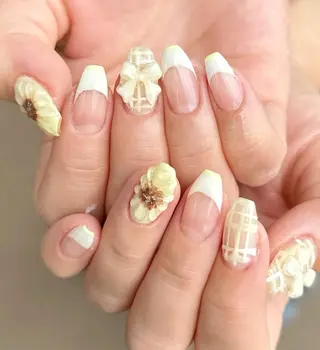 ネイル 新山 聖のネイルデザイン