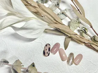 ネイル mogunail &blowのネイルデザイン