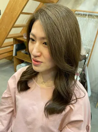 ロング カラー nowhere ノーウェアのヘアスタイル