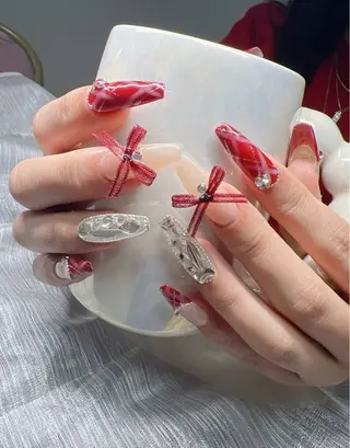 ネイル Lee Nailsのネイルデザイン