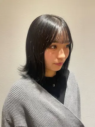 カラー SOL Matsumuraのヘアスタイル