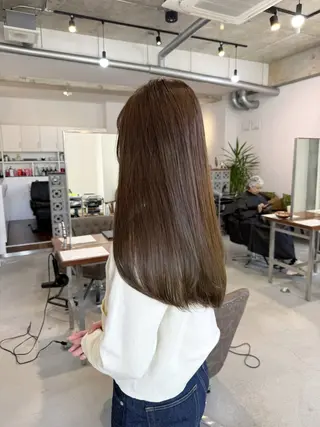 ロング カイリ /レイヤーカットのヘアスタイル