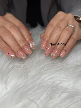 ネイル Nail Salon yのネイルデザイン