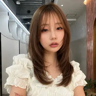 ミディアム カラー 柔らかい艶暖色 レイヤー🫧姫汝のヘアスタイル