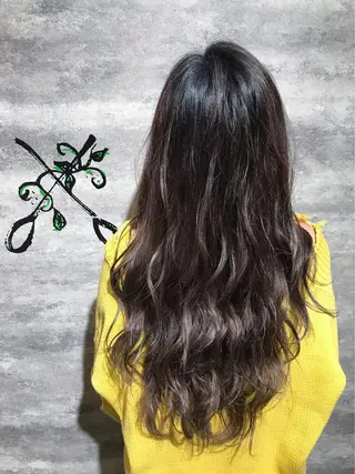 ロング カラー 🫟Blanco🫟 Color&Careのヘアスタイル