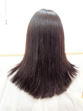 ロング カラー 山田 達也のヘアスタイル