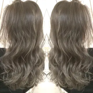ロング カラー 井上 一平のヘアスタイル