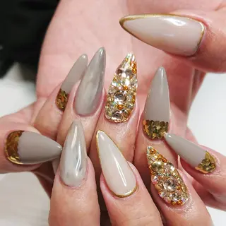 ネイル Lilith Nailのネイルデザイン