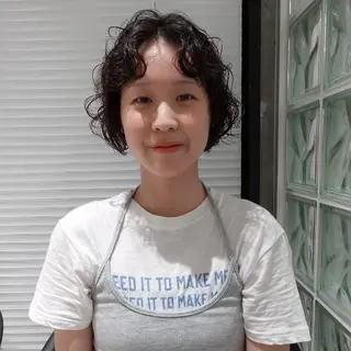 ショート パーマ ヘアアレンジ 🌐サトウ リョウ🌐のヘアスタイル