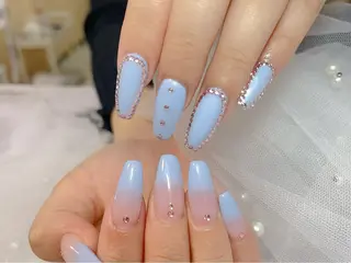 ネイル 西野 カナのネイルデザイン