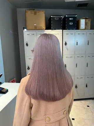 セミロング カラー ブリーチカラー 🩵MIZUKIのヘアスタイル