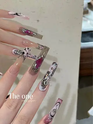 ネイル The oneアオイ アオイのネイルデザイン