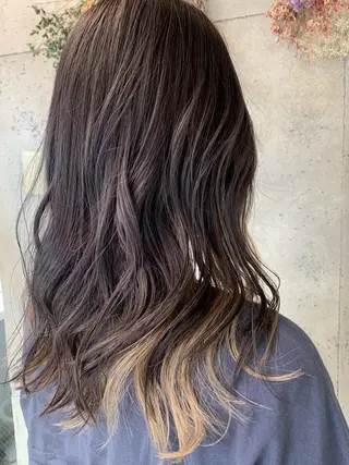ロング カラー にった みずきのヘアスタイル