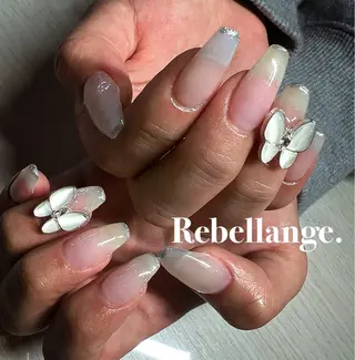 ネイル Rebellange n.のネイルデザイン