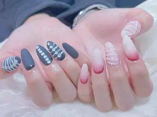 ネイル ネイルサロンエクラ 🫧Shizukaのネイルデザイン