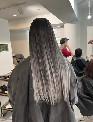 ロング カラー ROBIN所属・指名数No.1 /NAOYAのヘアスタイル