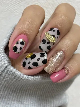 ネイル Mus’Fam 入谷玲生奈のネイルデザイン