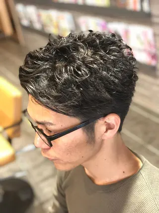 ショート メンズ 吉村 周馬のヘアスタイル