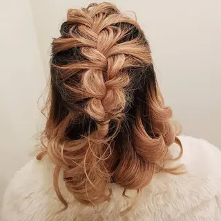 ヘアアレンジ ミディアム 美谷添(ミヤゾエ) まどか大人ヘアサロンのヘアスタイル
