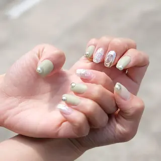 ネイル Private  Nail MID.のネイルデザイン