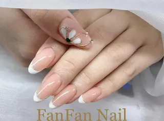 ネイル FanFan 長さ出し専門のネイルデザイン