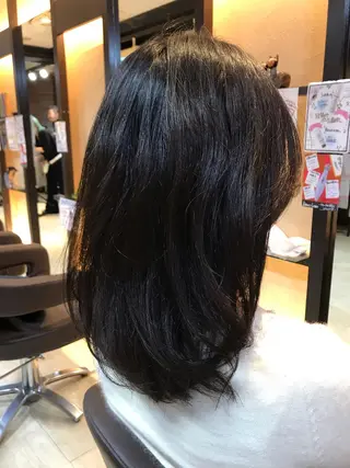 ミディアム ❣️大人色気レイヤー 美髪縮毛 金山❣️のヘアスタイル
